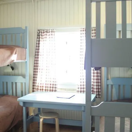 Metsaekartano Outdoor Centre 公寓式酒店 3*