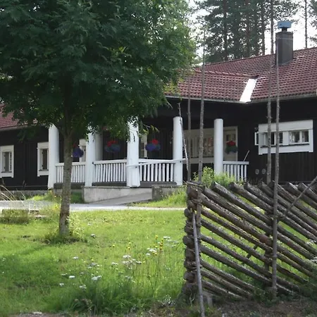 Metsaekartano Outdoor Centre Lägenhetshotell Kettulanmäki